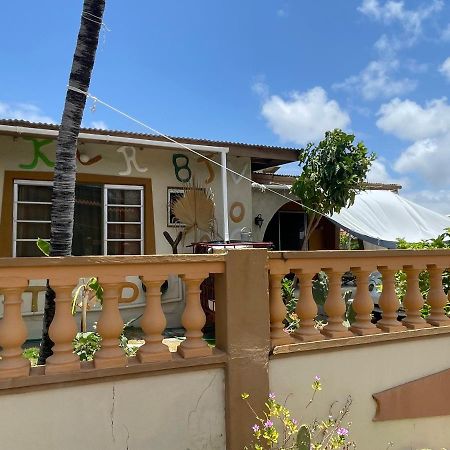 Aruba Backpackers Apartment Oranjestad Exterior photo